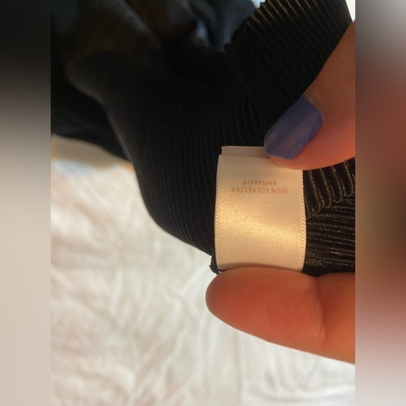 LC LAUREN CONRAD RUNWAY Top Ruffle Pleated Long Sleeves Black Blouse Shirt Sz XS - Picture 9 of 10